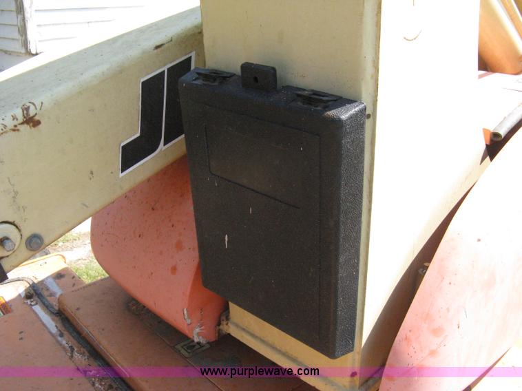 image for item A4306 1995 JLG 35 electric boom lift