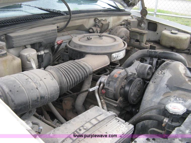 image for item A4346 1992 Chevrolet Cheyenne 2500 pickup truck