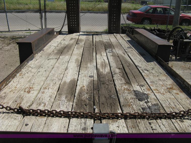 image for item A4355 1995 Belshe tandem axle flatbed trailer