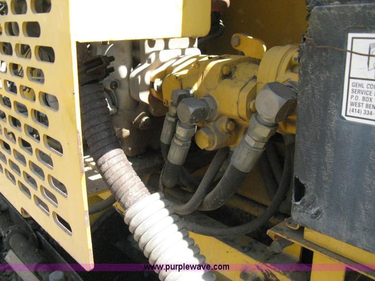 image for item A4360 Gehl 1438 Power Box asphalt paver