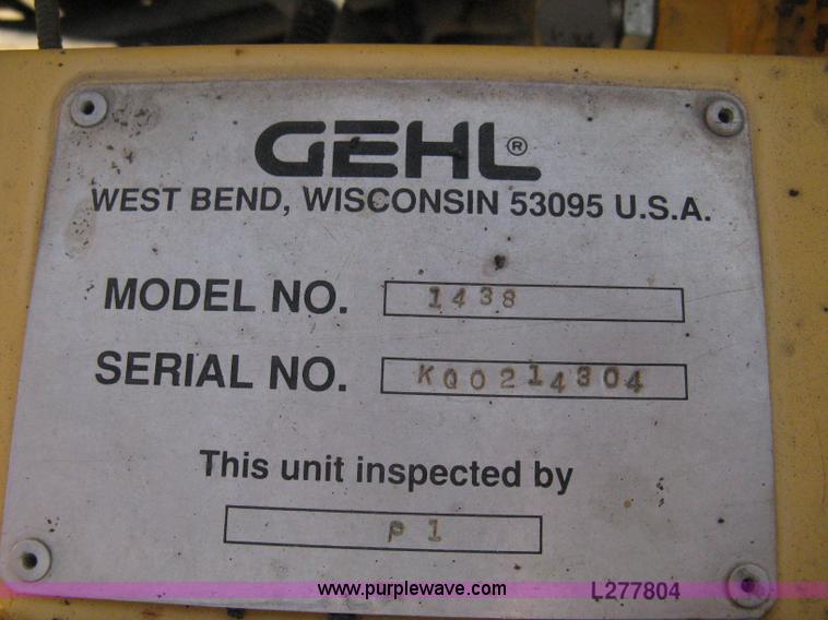 image for item A4360 Gehl 1438 Power Box asphalt paver