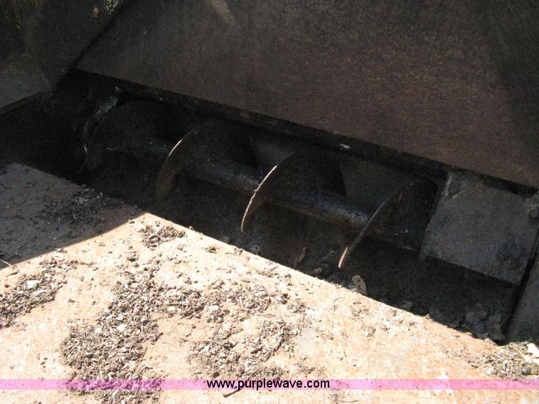 image for item A4360 Gehl 1438 Power Box asphalt paver