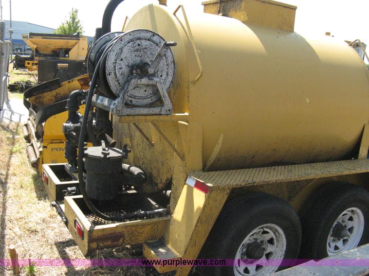 image for item A4361 2005 Seal-rite tandem axle trailer