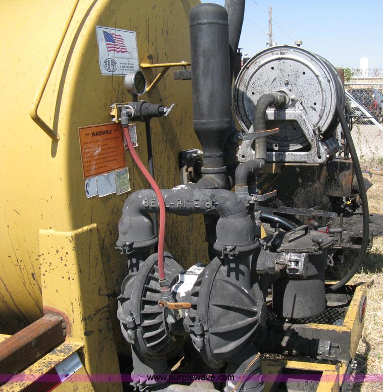 image for item A4361 2005 Seal-rite tandem axle trailer