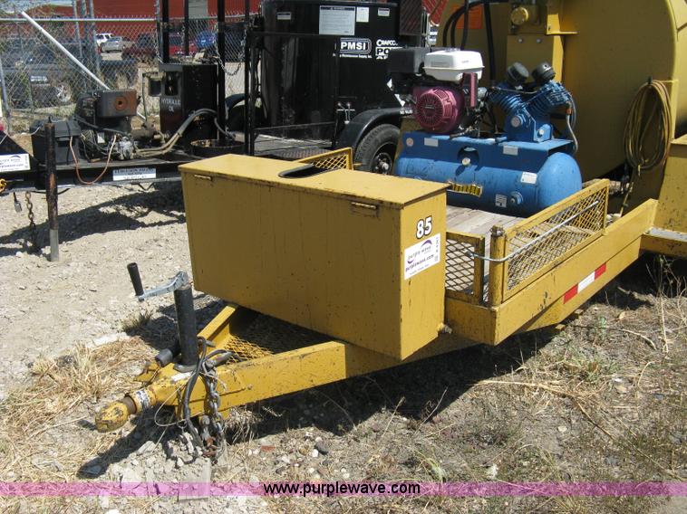 image for item A4361 2005 Seal-rite tandem axle trailer