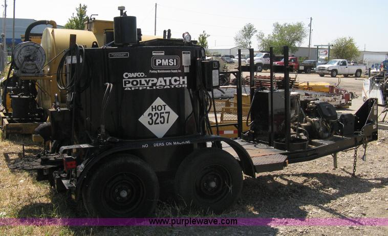 image for item A4362 2001 Crafco 1 Ton Poly Patch applicator
