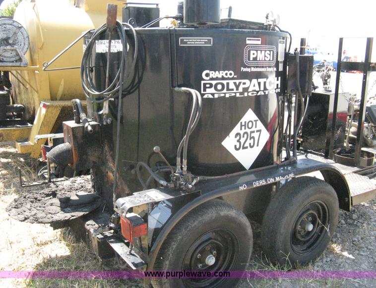 image for item A4362 2001 Crafco 1 Ton Poly Patch applicator