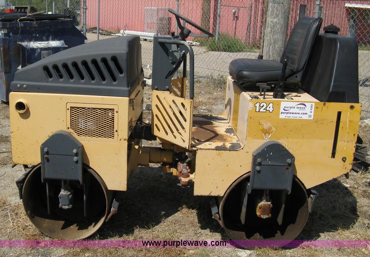 image for item A4364 Stone WP3100 vibratory roller