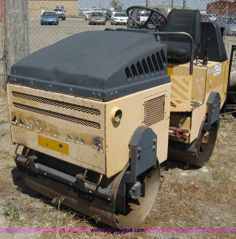 image for item A4364 Stone WP3100 vibratory roller