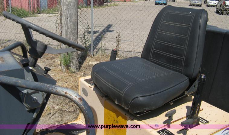 image for item A4364 Stone WP3100 vibratory roller