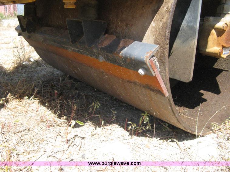 image for item A4364 Stone WP3100 vibratory roller