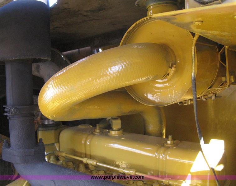 image for item A4371 1985 Case 586D rough terrain forklift