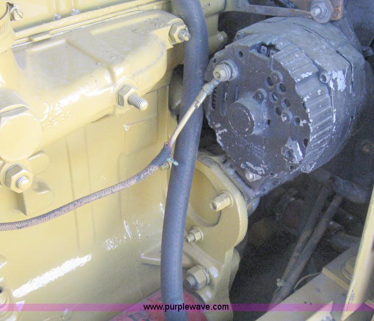 image for item A4371 1985 Case 586D rough terrain forklift