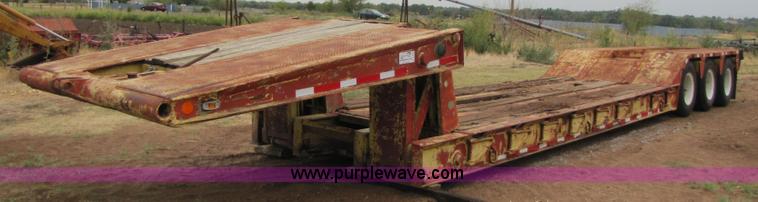 image for item A4633 1979 Hyster 45' 50 ton equipment trailer