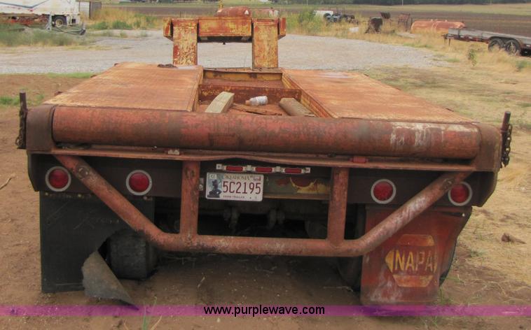 image for item A4633 1979 Hyster 45' 50 ton equipment trailer