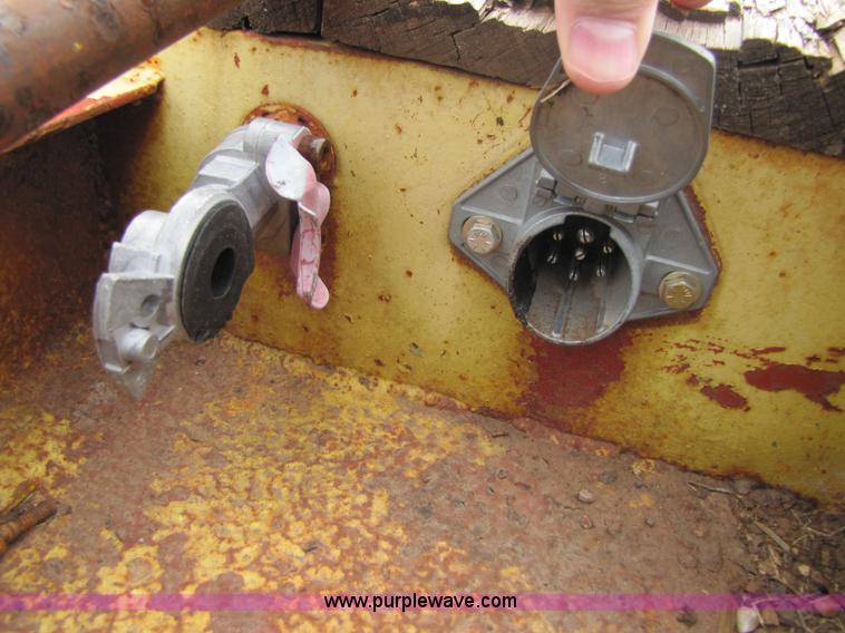 image for item A4633 1979 Hyster 45' 50 ton equipment trailer