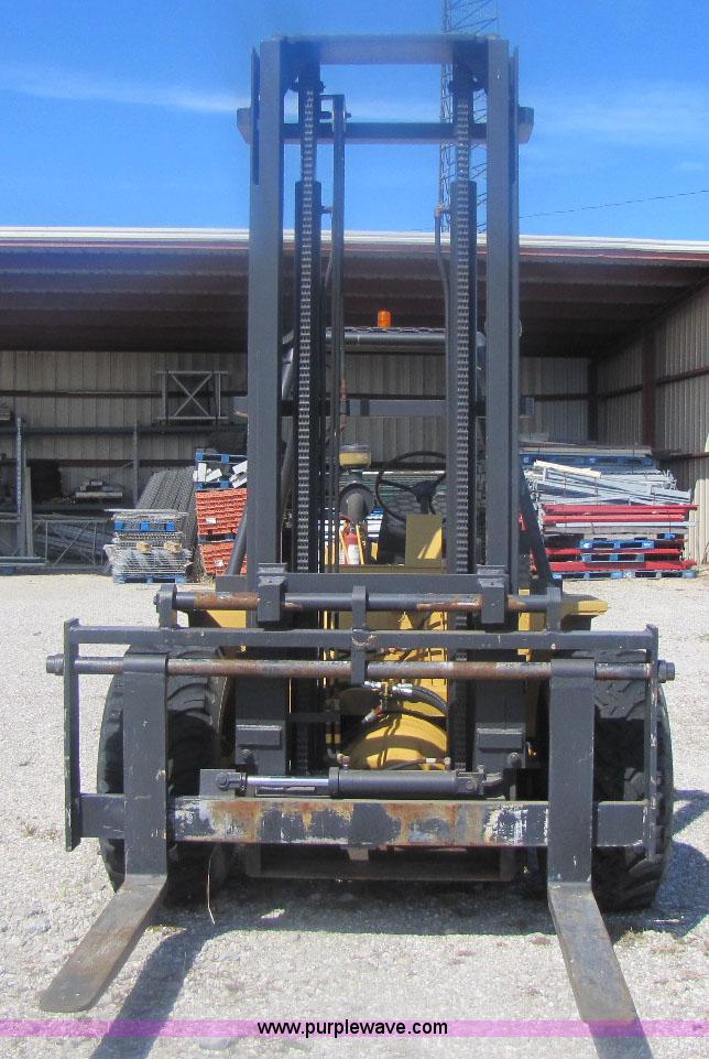 image for item A5037 Wiggins forklift