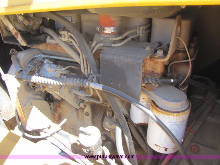 image for item A5037 Wiggins forklift