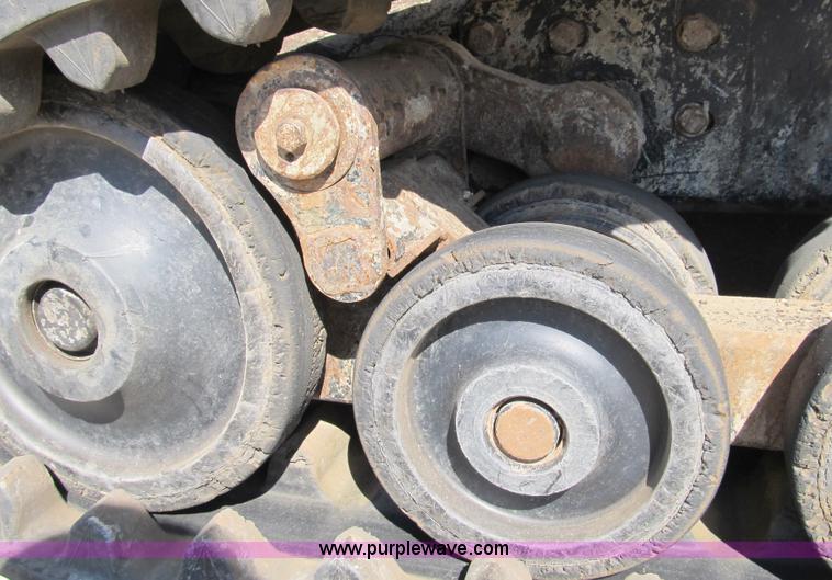 image for item A8086 2007 Caterpillar 257B track skid steer