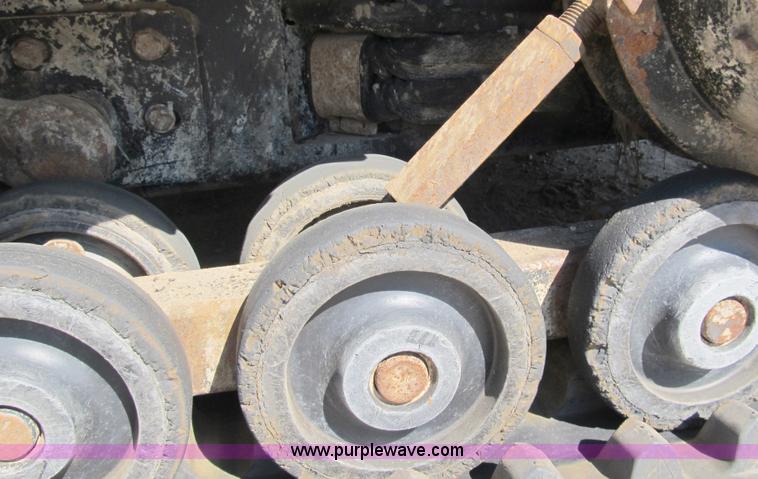 image for item A8086 2007 Caterpillar 257B track skid steer