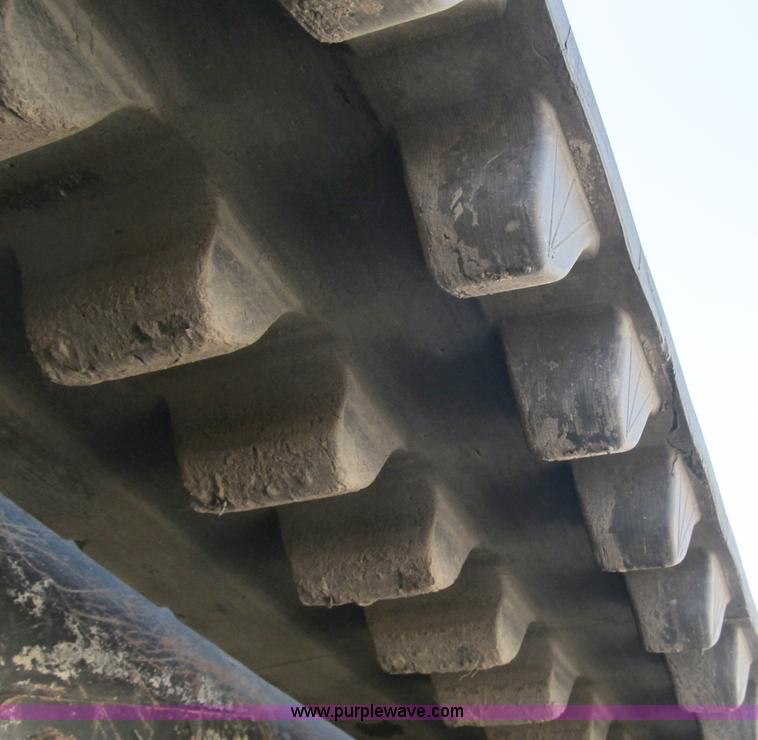 image for item A8086 2007 Caterpillar 257B track skid steer