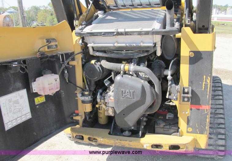 image for item A8086 2007 Caterpillar 257B track skid steer