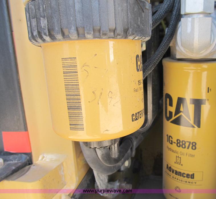 image for item A8086 2007 Caterpillar 257B track skid steer