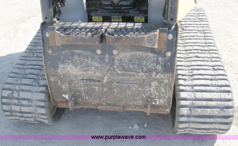 image for item A8086 2007 Caterpillar 257B track skid steer