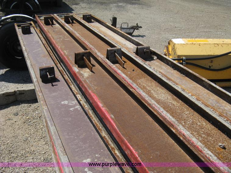 image for item B9557 (38) steel concrete form boards