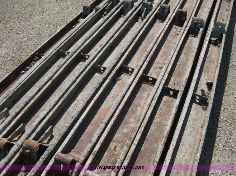 image for item B9558 (25) steel concrete form boards