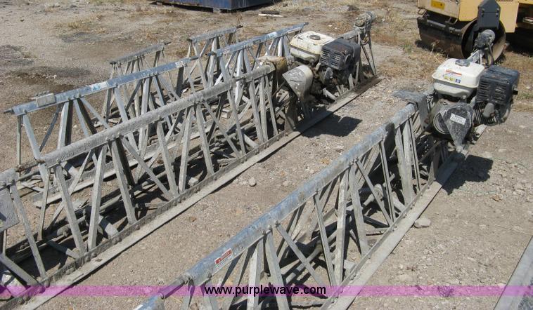 image for item B9560 (2) Terex/Morrison super screeds
