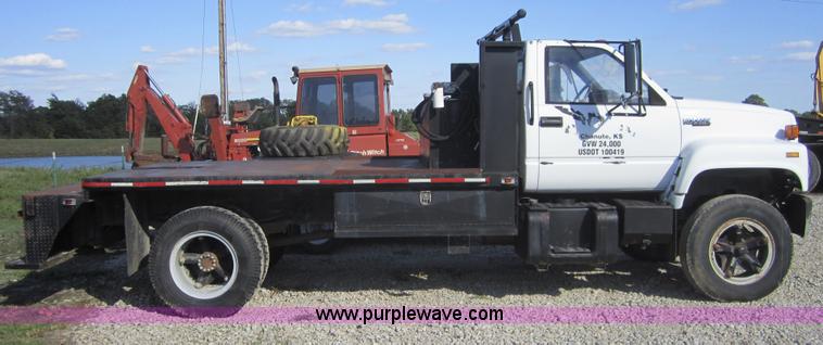 image for item C5016 1993 Chevrolet Kodiak C6500 flatbed truck