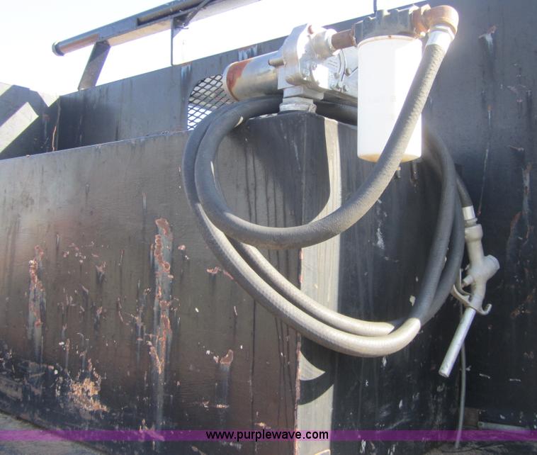 image for item C5016 1993 Chevrolet Kodiak C6500 flatbed truck