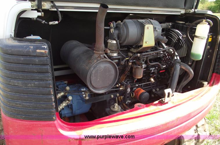 image for item C5551 2001 Takeuchi TB145 compact excavator