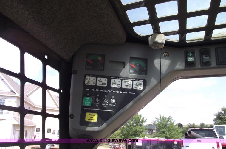 image for item C5553 Bobcat T250 Turbo skid steer