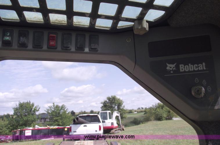 image for item C5553 Bobcat T250 Turbo skid steer