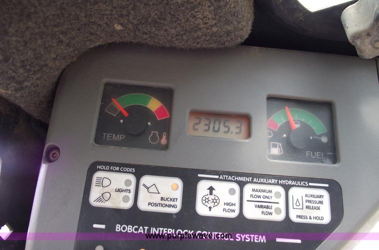 image for item C5553 Bobcat T250 Turbo skid steer