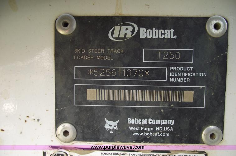 image for item C5553 Bobcat T250 Turbo skid steer