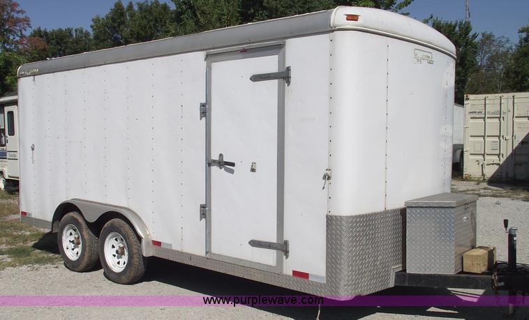 image for item C5559 2000 Doo Little 16' enclosed trailer