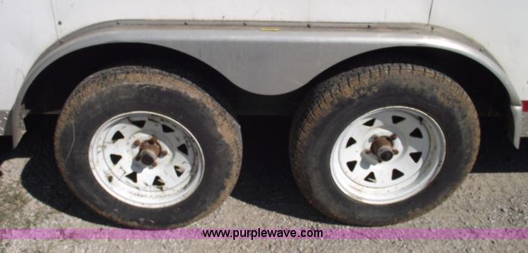 image for item C5559 2000 Doo Little 16' enclosed trailer