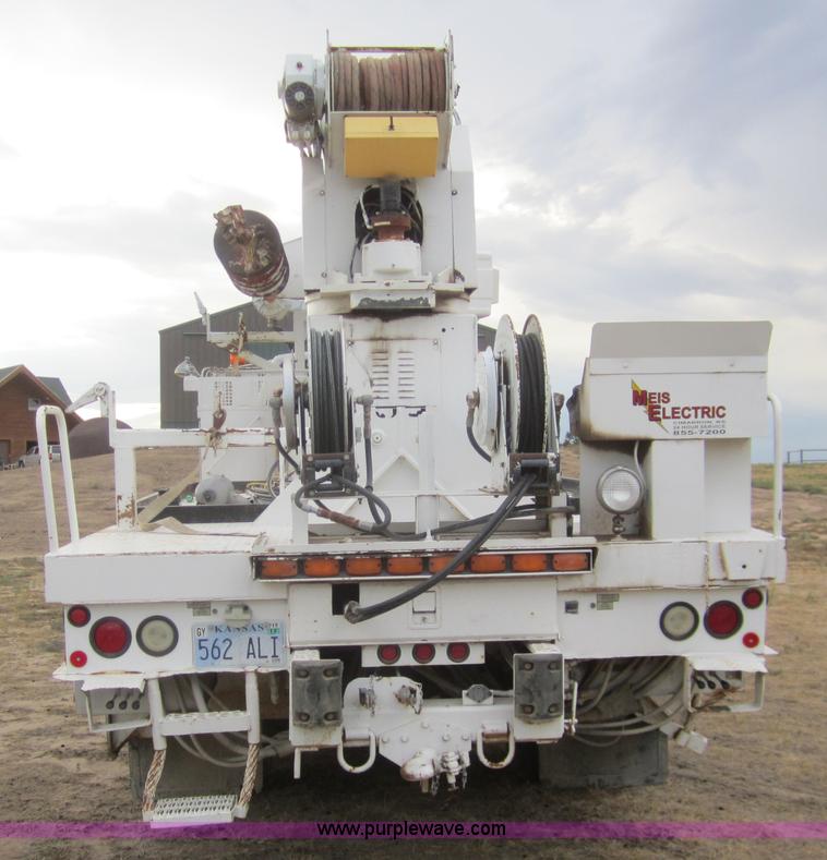 image for item C9754 1998 GMC C8500 bucket digger truck