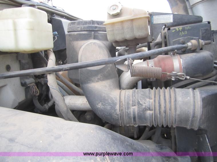 image for item C9754 1998 GMC C8500 bucket digger truck