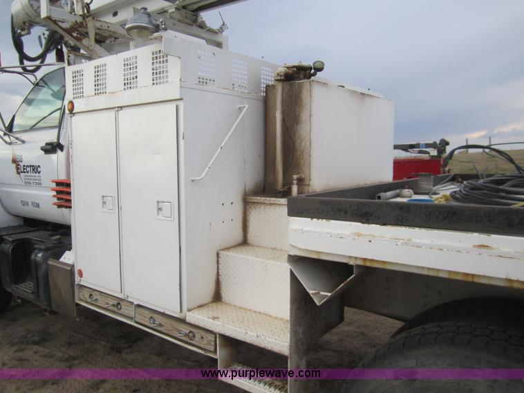 image for item C9754 1998 GMC C8500 bucket digger truck