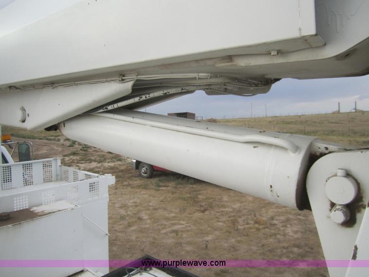 image for item C9754 1998 GMC C8500 bucket digger truck