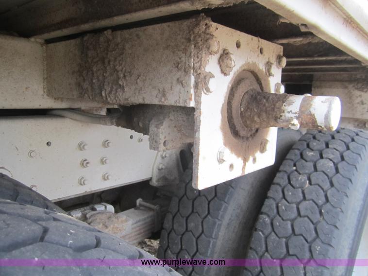 image for item C9754 1998 GMC C8500 bucket digger truck