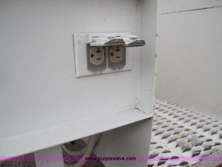 image for item C9754 1998 GMC C8500 bucket digger truck