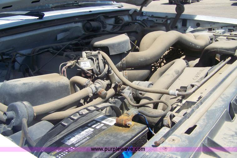 image for item D8513 1989 Ford F350 Custom pickup truck