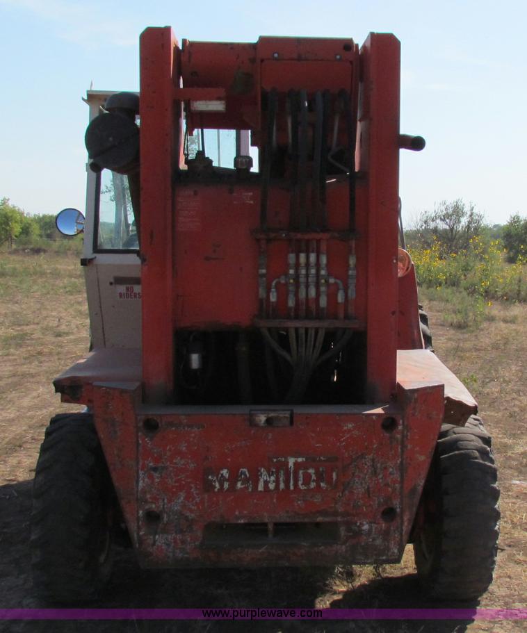 image for item D9034 1984 Manitou R522-4TC all terrain telehandler