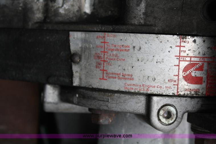 image for item A2351 1995 Kenworth T600 semi truck