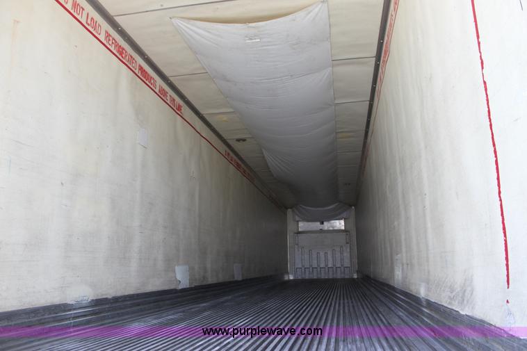 image for item A2900 1998 Utility 53' reefer trailer
